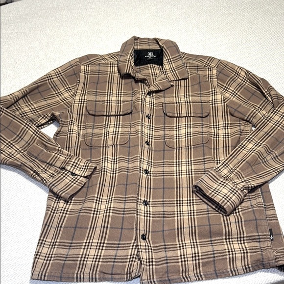 Volcom Tan Plaid  Heavy Flannel Shirt m.  Size Small - Picture 1 of 9
